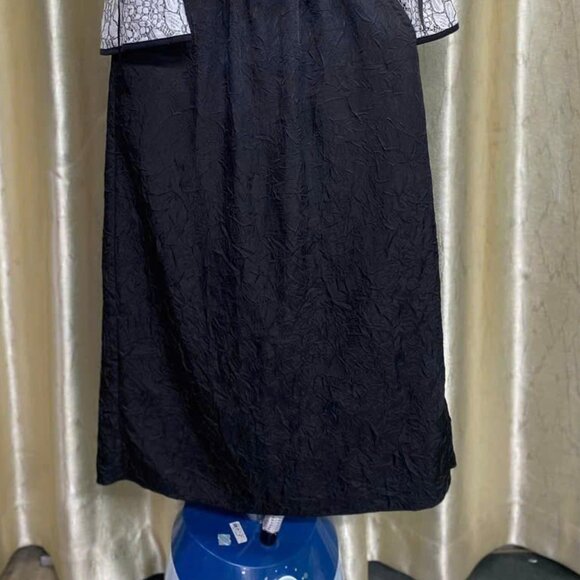 Lace Off-Shoulder Dress with Bell Sleeves and Belt - Picture 3 of 3